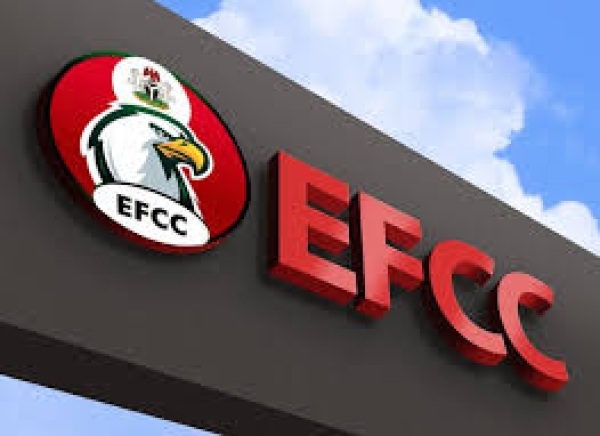 EFCC beefs up security at Lagos office over planned protest