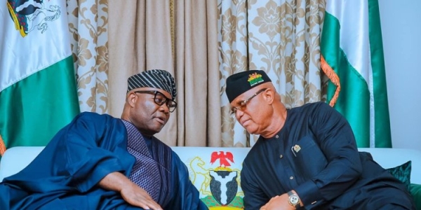 24 Hours After Backing Tinubu, Akpabio Endorses PDP’s Governor Eno for Second Term