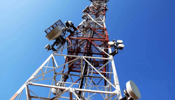 Telcos May Hike Call, Data Tariffs Early Next Year