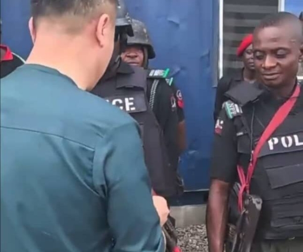Police Summon MOPOL Officers Seen Collecting Cash From Chinese In Viral Video To Abuja