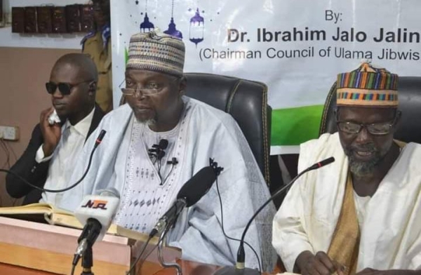 Islamic cleric endorses death for whoever changes religion, says Qur’an supports it