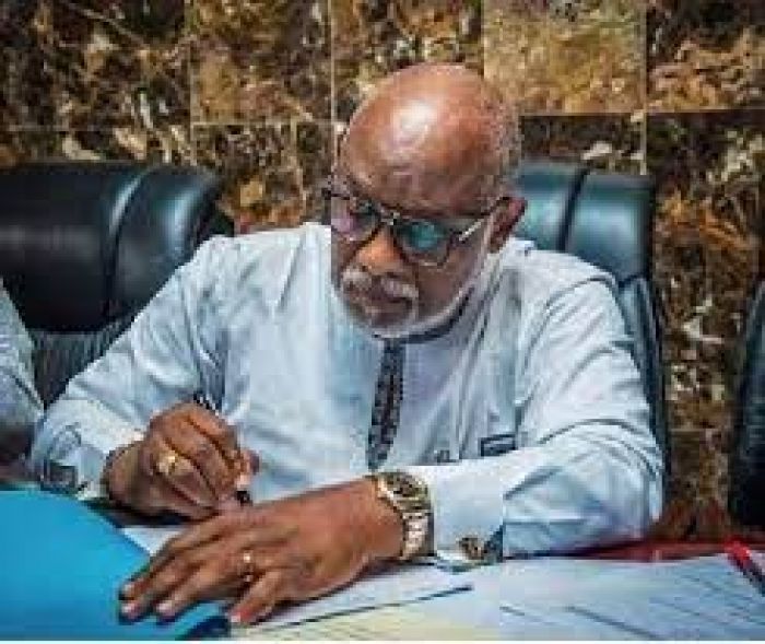 Fresh controversy as commissioner alleges forgery of Akeredolu’s signature
