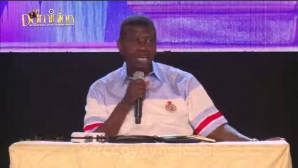 Adeboye makes U-turn, apologises for saying non-tithers won’t make heaven