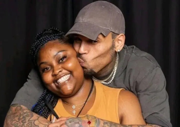 Man end his marriage over photo of Chris Brown kissing wife cheek