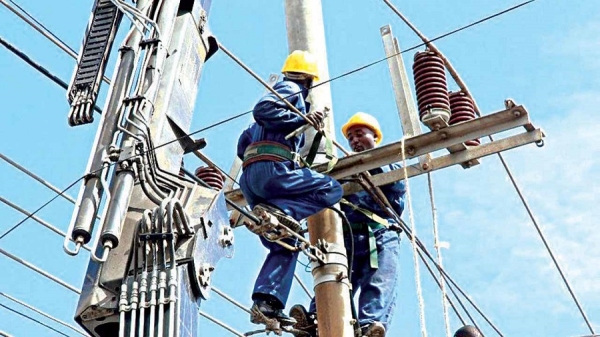 FG Promises 20-hour Daily Power Supply By 2027